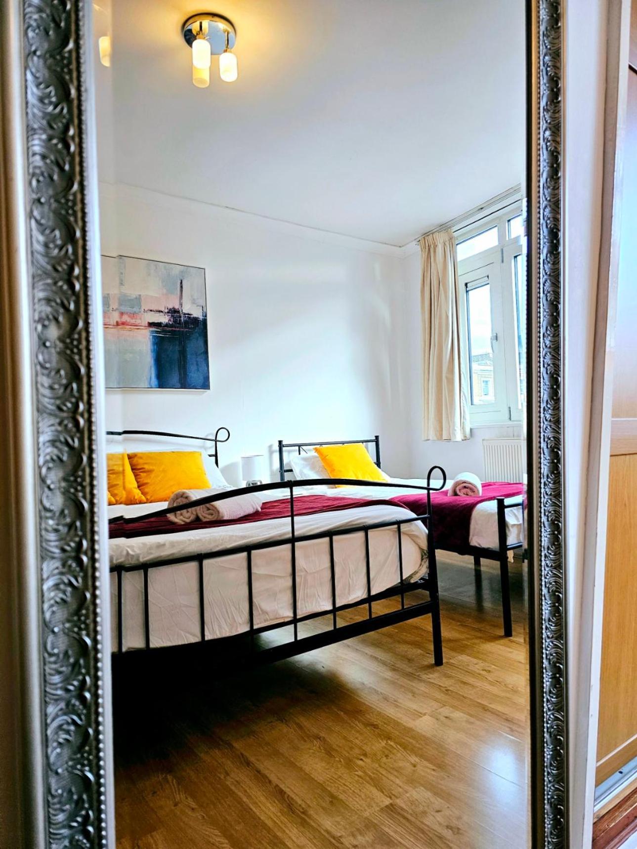 Bright & Spacious Home In Building With Lift, Right Next To Bayswater Station - Walk To Kensington Palace, Hyde Park, Little Venice & Notting Hill London Eksteriør billede